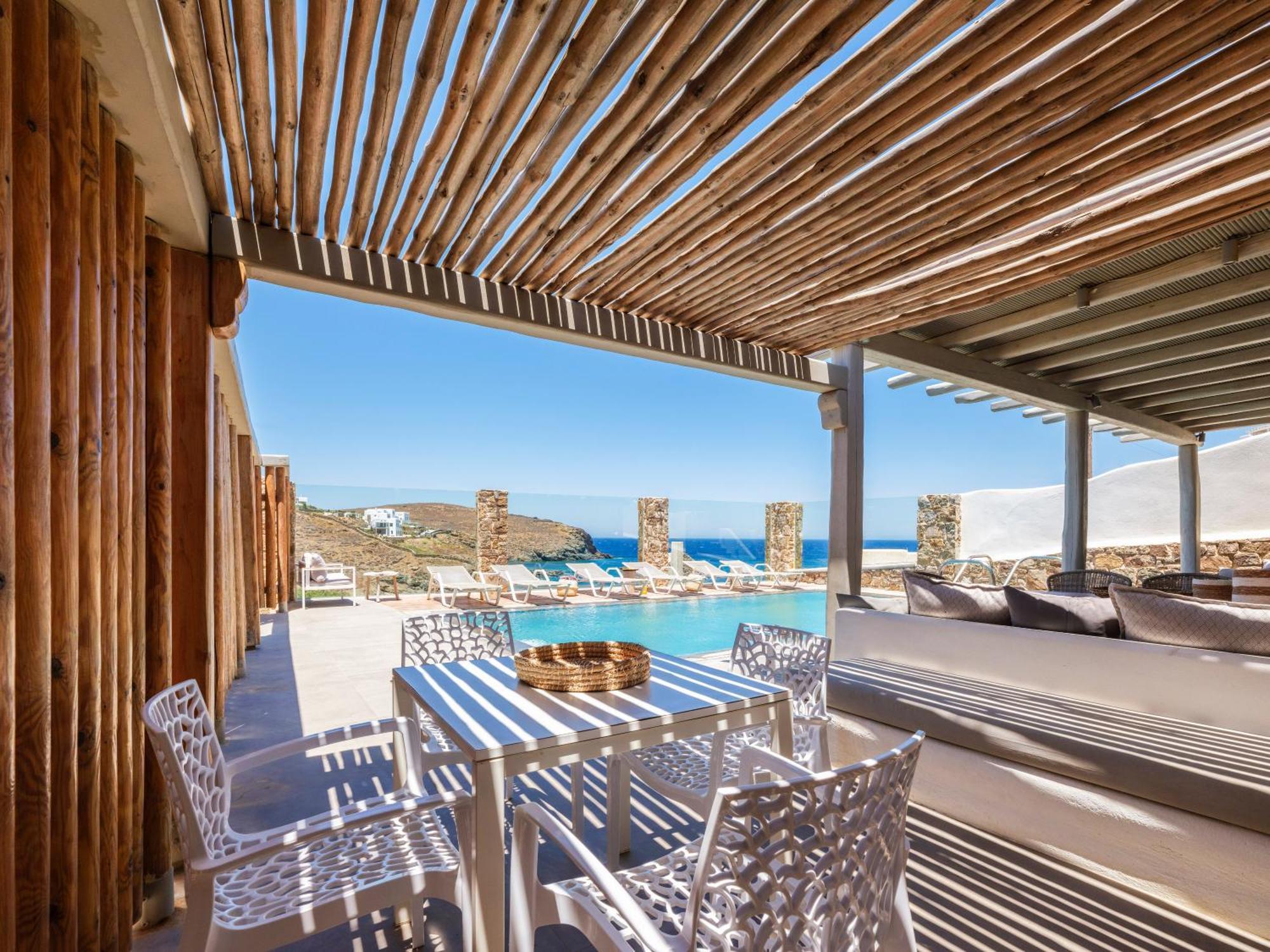The Mykonist Merchia Beach Villas & Suites Экстерьер фото